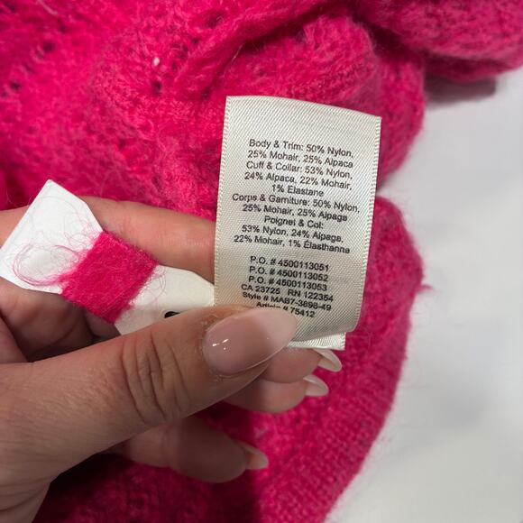 Aritzia Wilfred Free Fuchsia Cropped Oversized Sweater Medium - Picture 7 of 10
